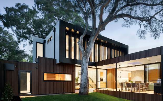 Garage transformé en pièce à vivre